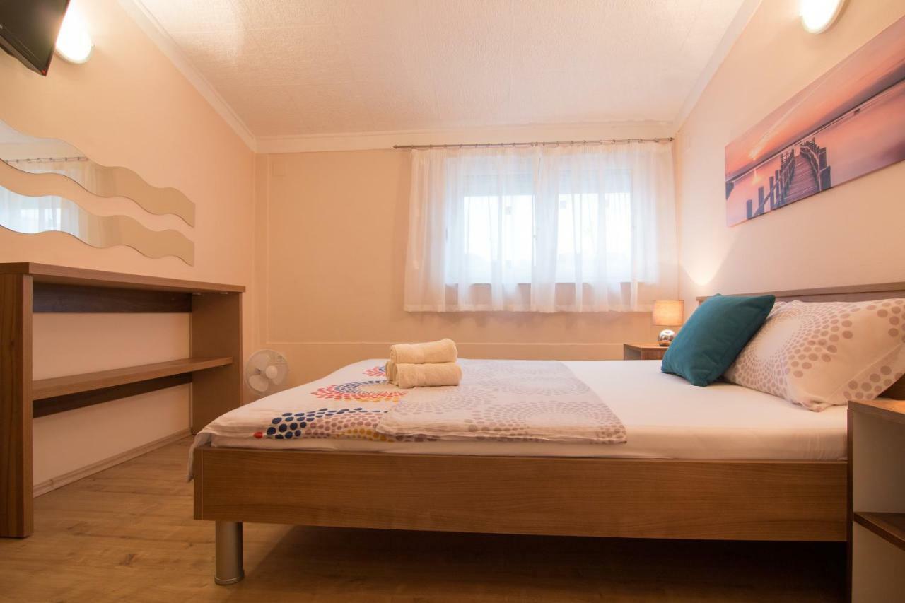 Edvin Apartment *